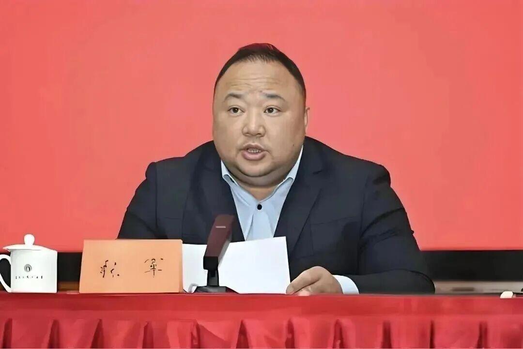 首个被查的奥运冠军，居然与太胖有关？